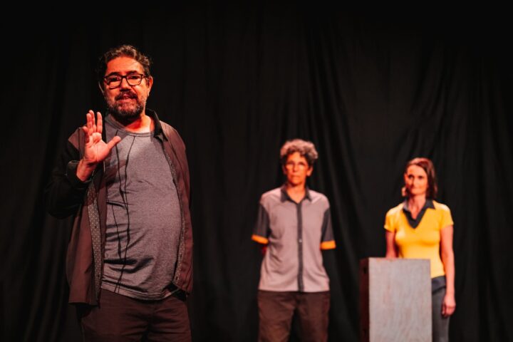 Teatro vira ferramenta para promover a cultura da paz em escolas de Joinville